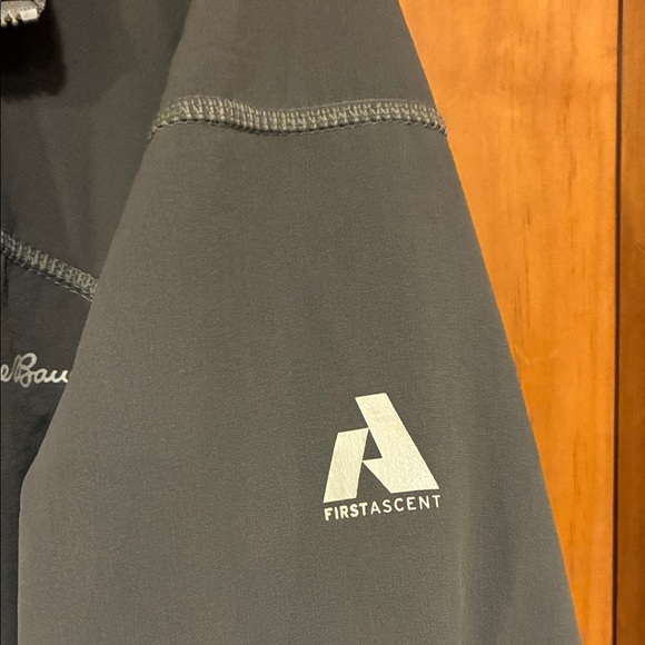 Eddie Bauer Men's Dark Gray Performance Jacket - Picture 4 of 9